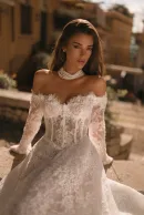NAOMIEL