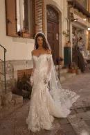 DIVITA